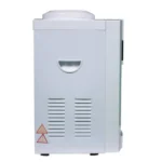 برادة ماء طاولة